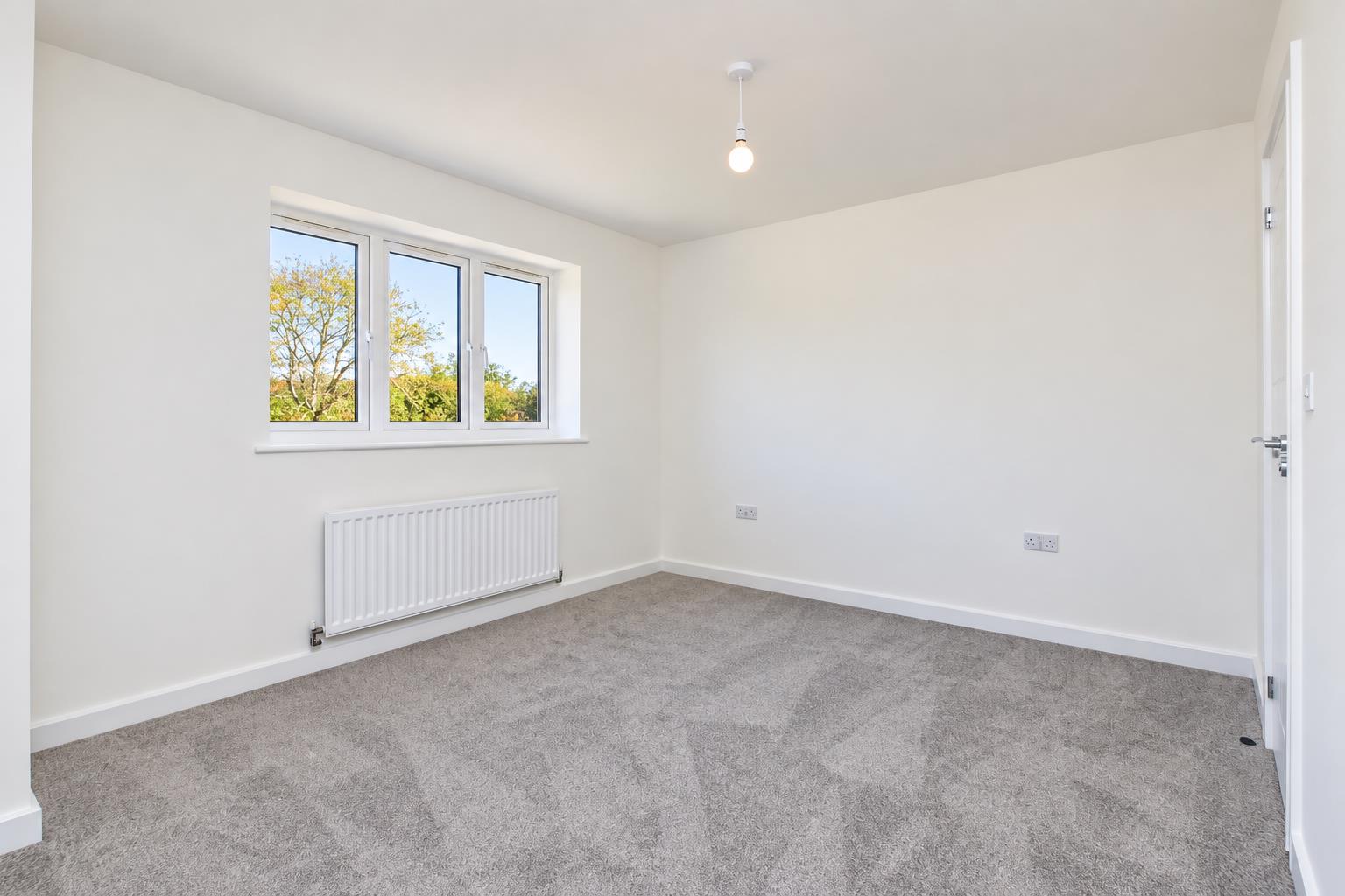 Lacaune Close, Whitehouse, Milton Keynes